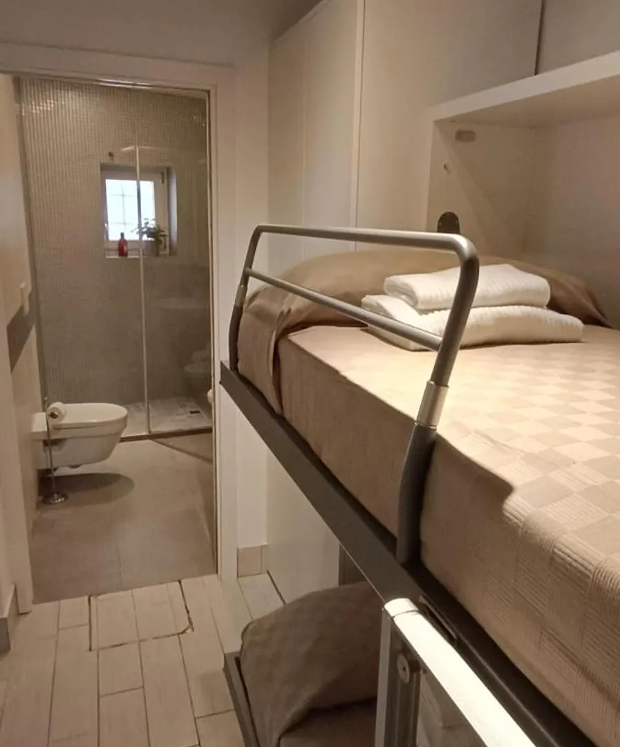 Ca Del Gambero Canal View Venice Apartment